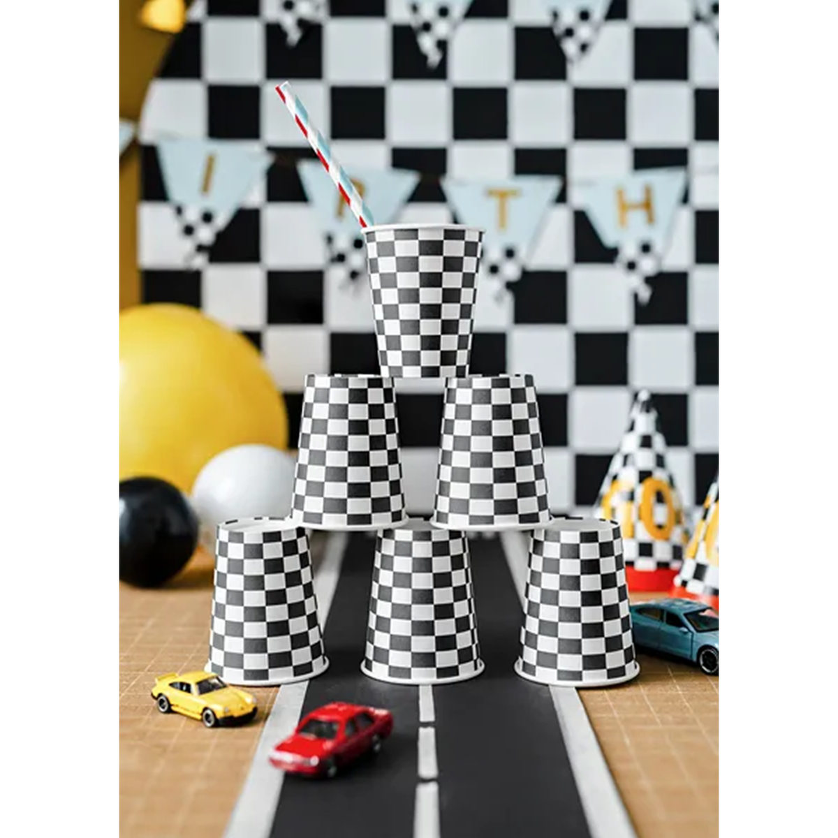 6 Pappbecher Trend - 220ml - Racing Cars