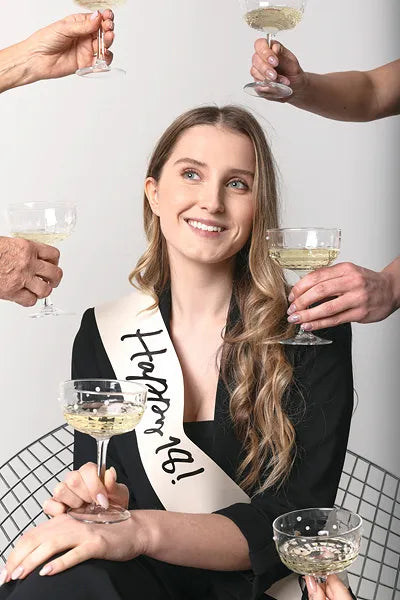 1 Schärpe - Happy 18 - Creme