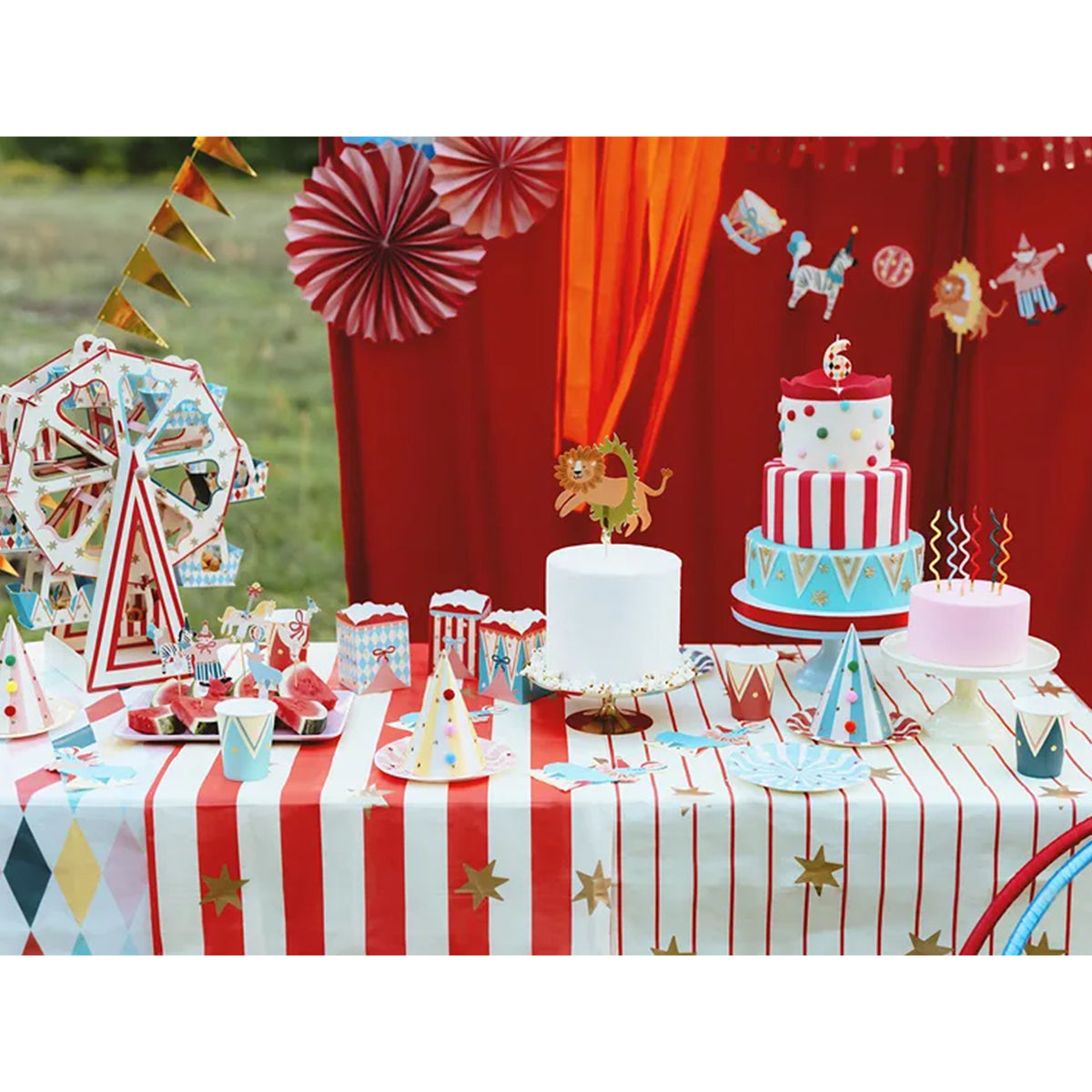 1 Papiertischdecke - Thin Stripes and Stars