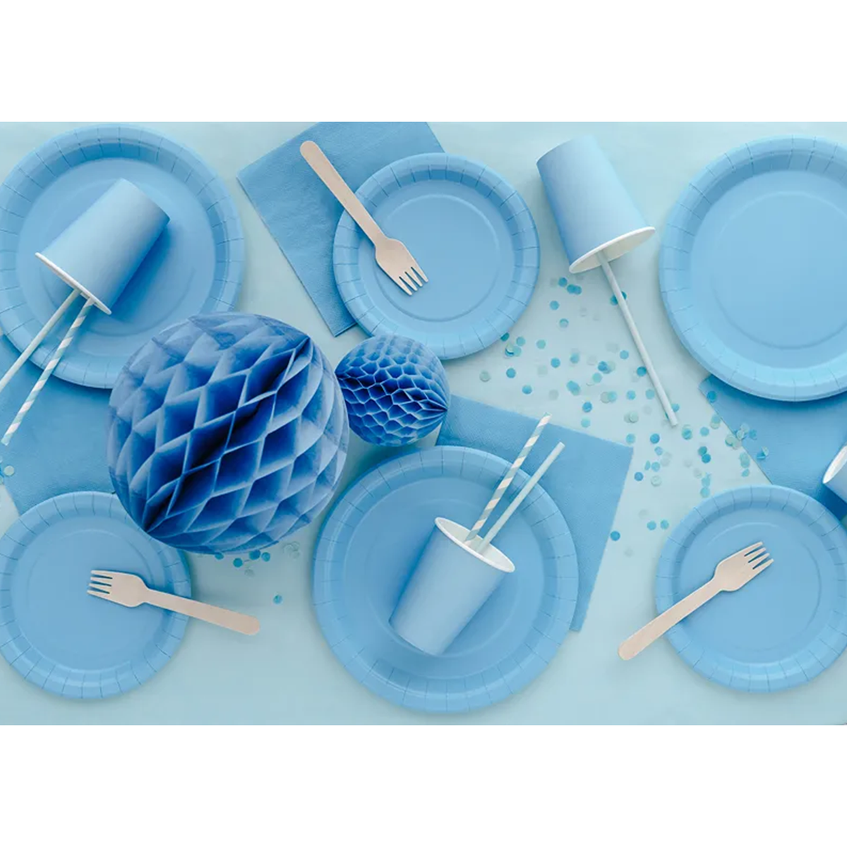 6 Pappteller - Hellblau - 23cm